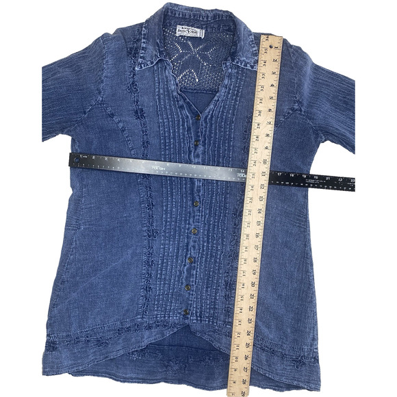 American South Side Shirt Womens XL Embroidered Denim Long Sleeve Peru Made - Picture 9 of 11